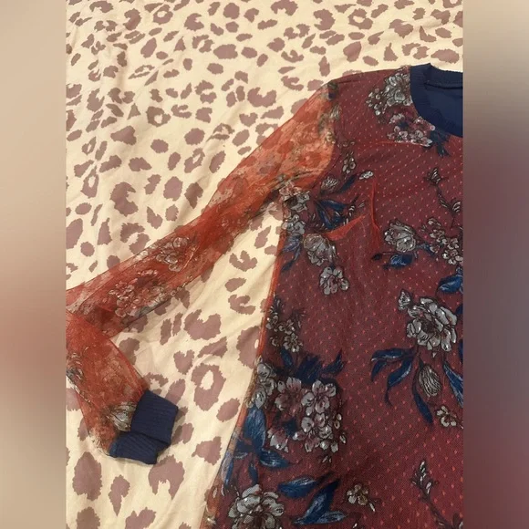 Long sleeve mesh burgundy and navy dress - Picture 10 of 14